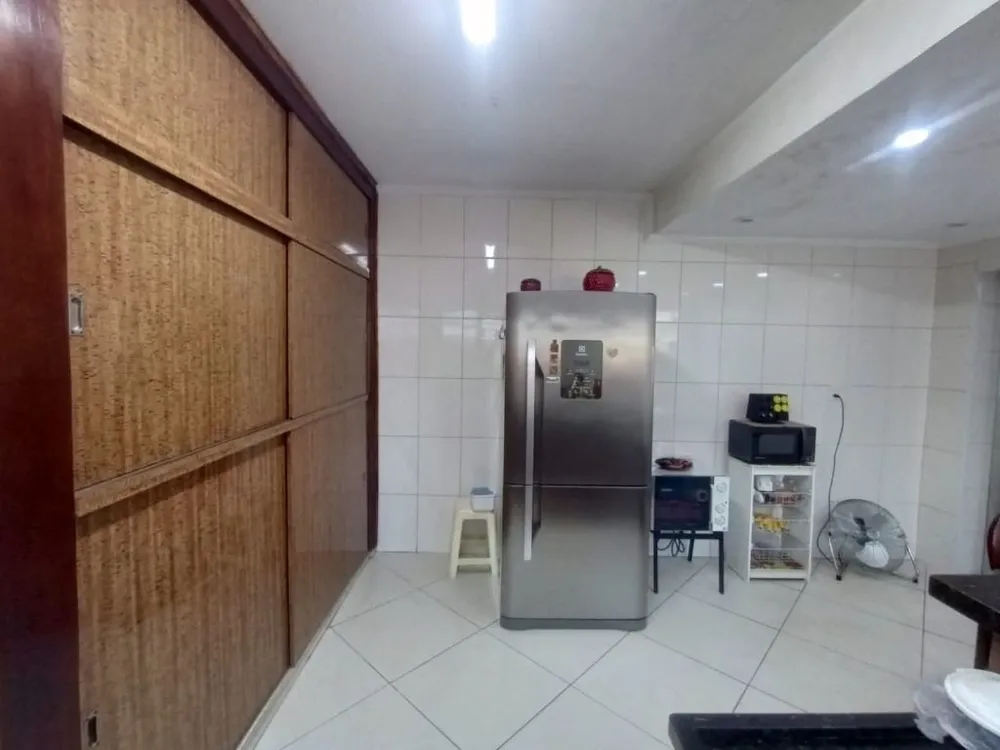Casa, 2 quartos, 168 m² - Foto 11