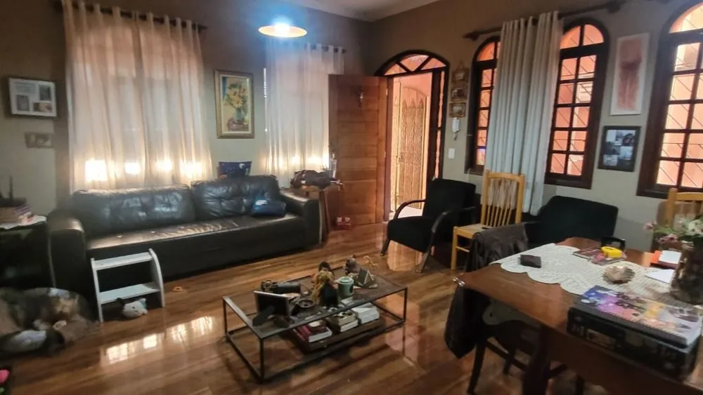Casa, 4 quartos, 216 m² - Foto 3