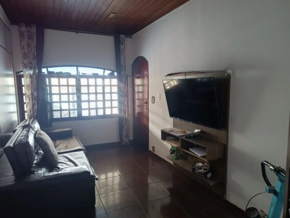 Casa, 2 quartos, 180 m² - Foto 2