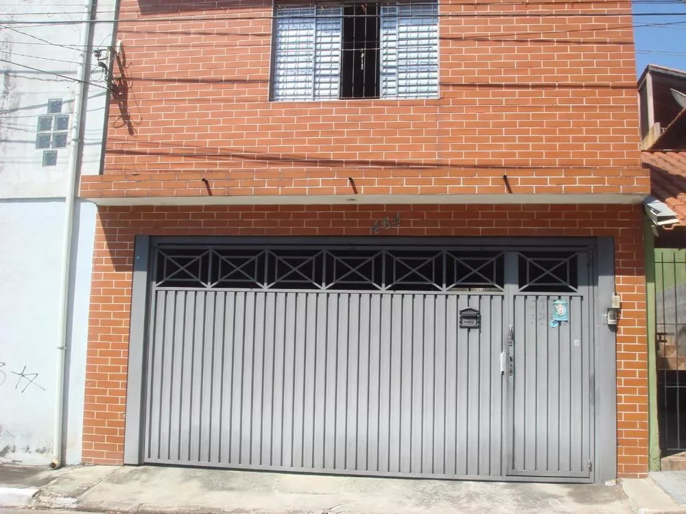 Sobrado à venda com 3 quartos, 150m² - Foto 2