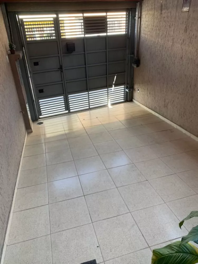 Sobrado à venda com 2 quartos, 65m² - Foto 2