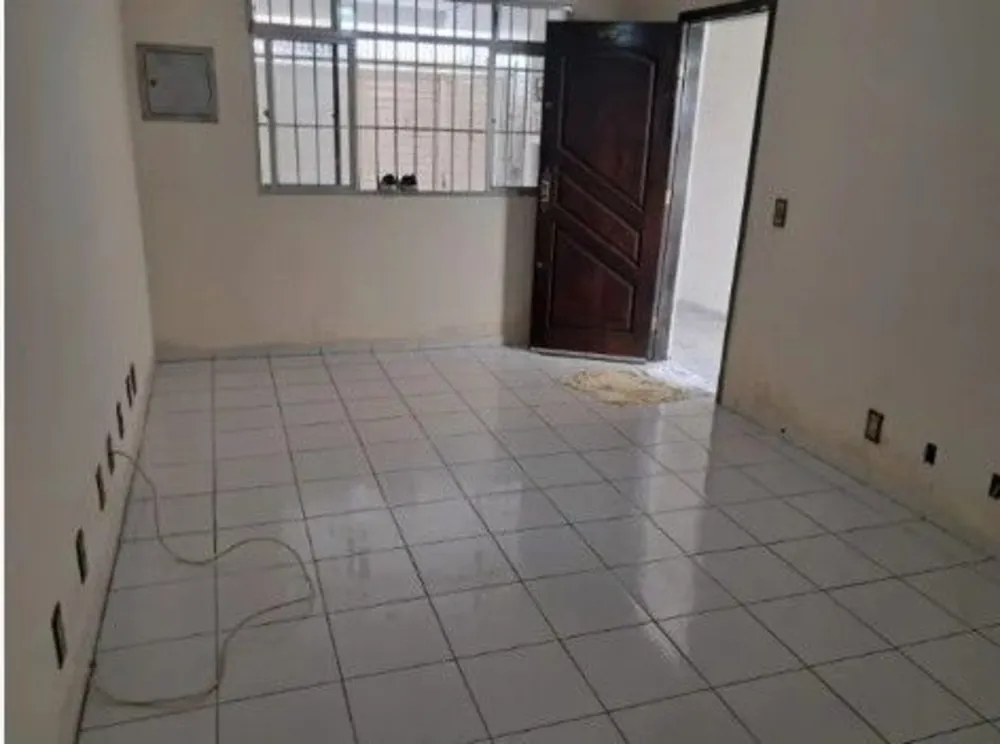Casa, 4 quartos, 202 m² - Foto 2
