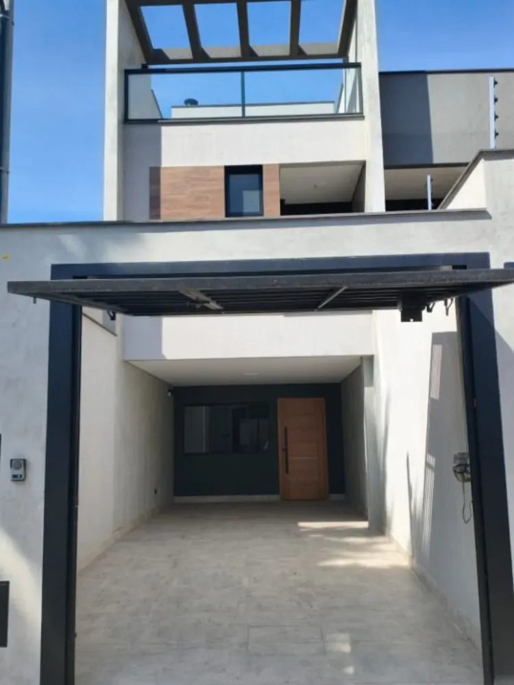 Casa, 4 quartos, 141 m² - Foto 2