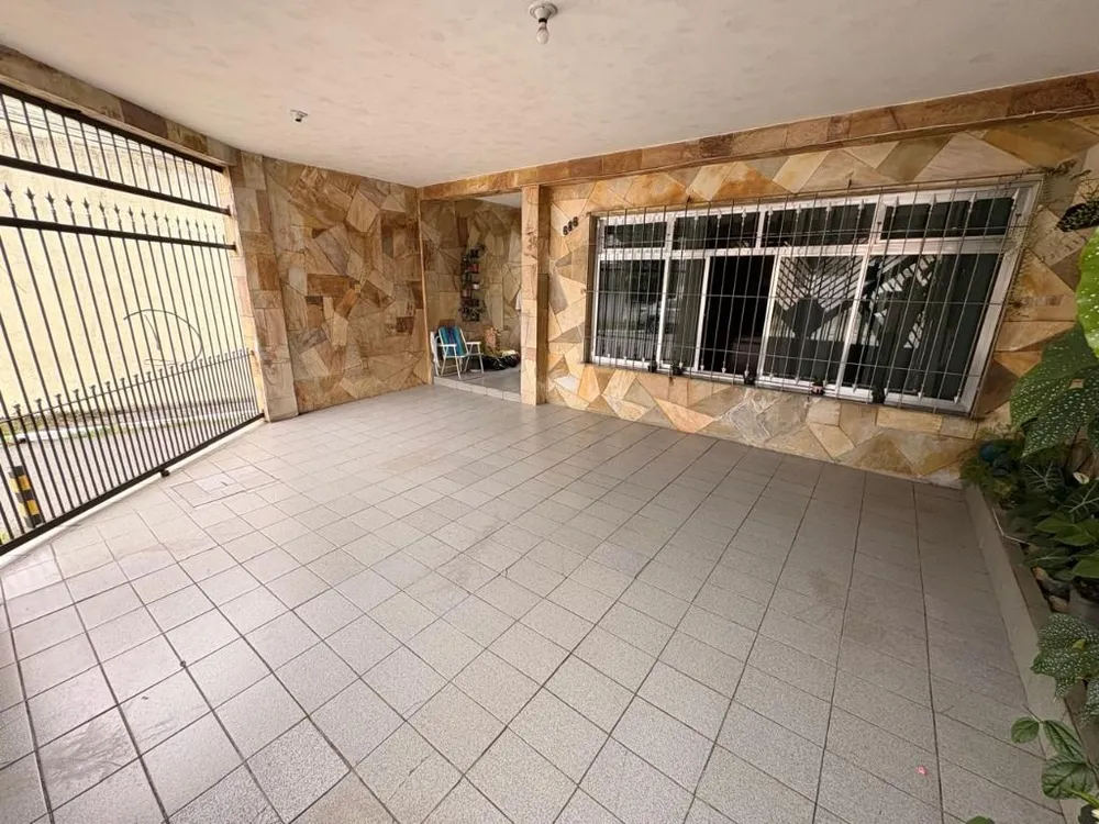 Casa, 3 quartos, 225 m² - Foto 4