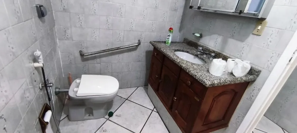 Casa, 2 quartos, 200 m² - Foto 1