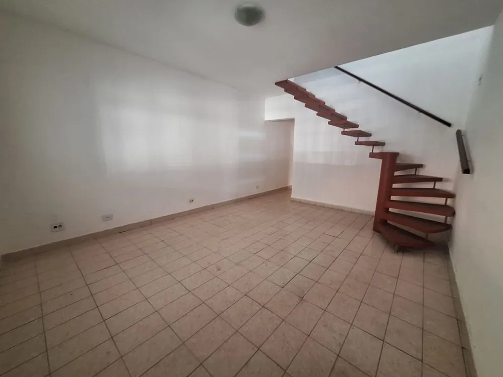 Casa, 2 quartos, 143 m² - Foto 2