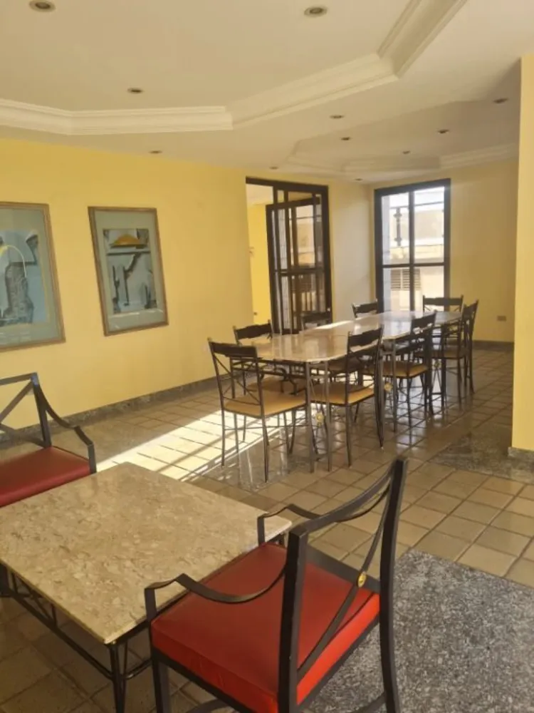 Apartamento, 3 quartos, 135 m² - Foto 1
