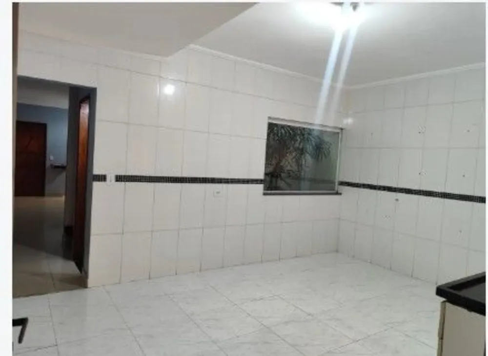 Casa, 3 quartos, 180 m² - Foto 2