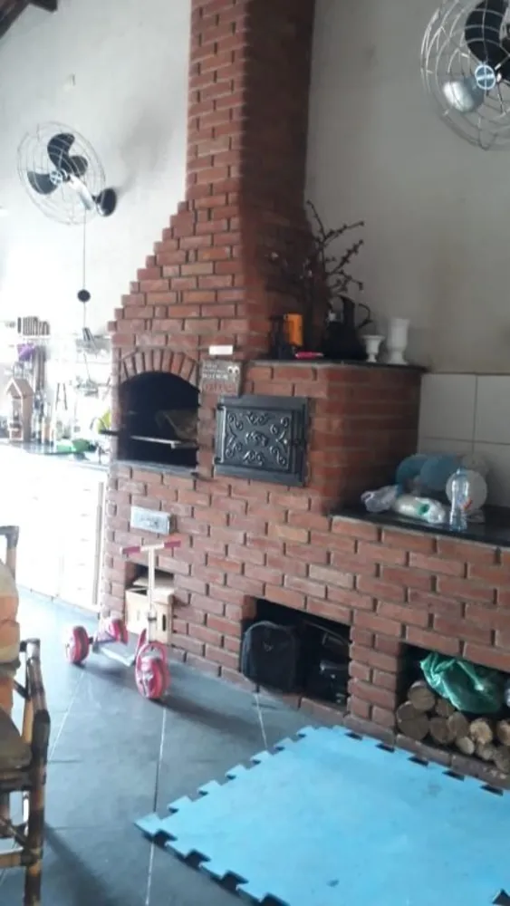 Sobrado, 6 quartos, 230 m² - Foto 2