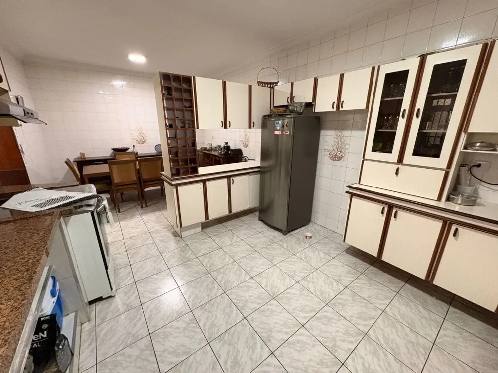 Casa, 3 quartos, 250 m² - Foto 5