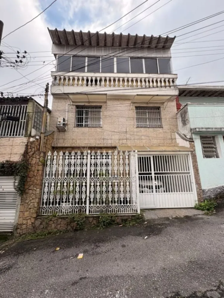 Casa, 3 quartos, 250 m² - Foto 1