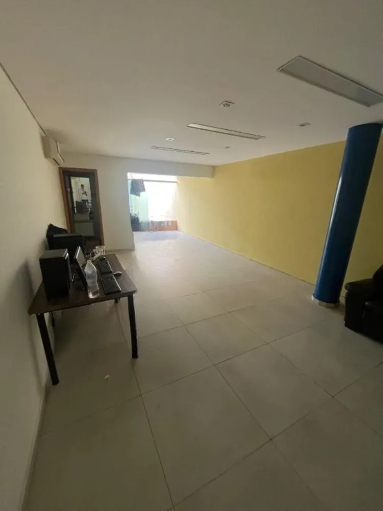 Casa, 3 quartos, 230 m² - Foto 4