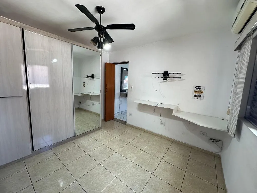Casa, 6 quartos, 180 m² - Foto 2