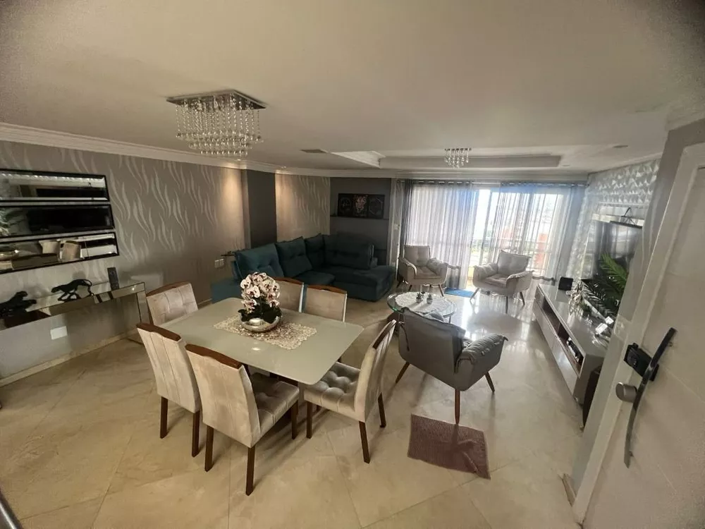 Apartamento à venda com 3 quartos, 300m² - Foto 1