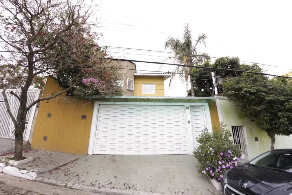 Casa, 3 quartos, 181 m² - Foto 1
