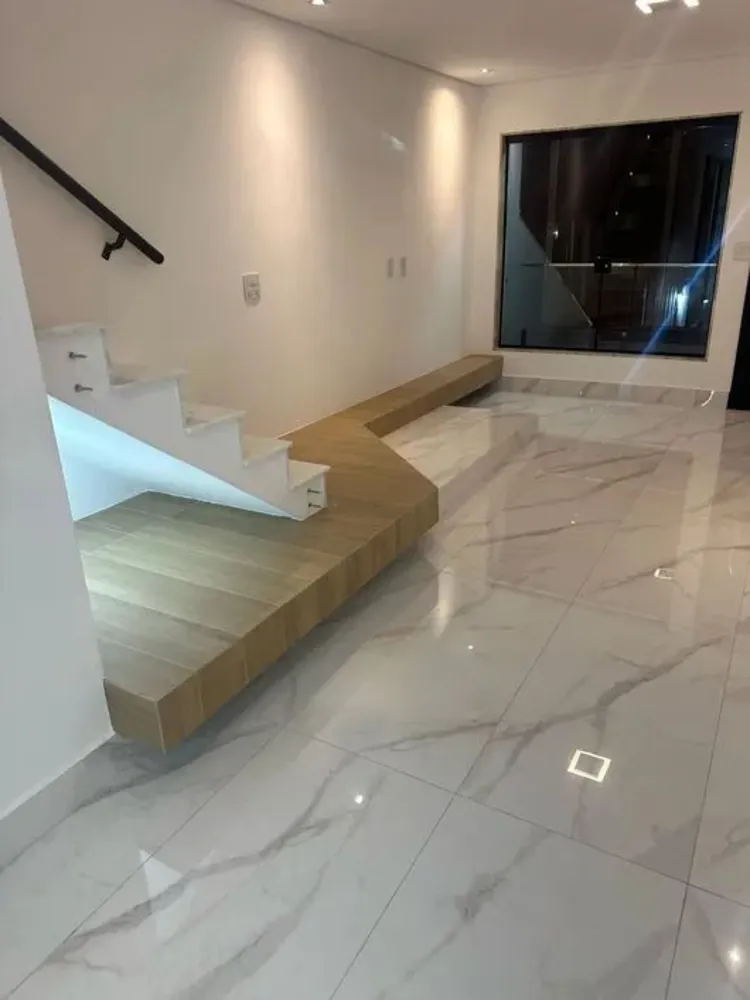 Sobrado, 3 quartos, 220 m² - Foto 1