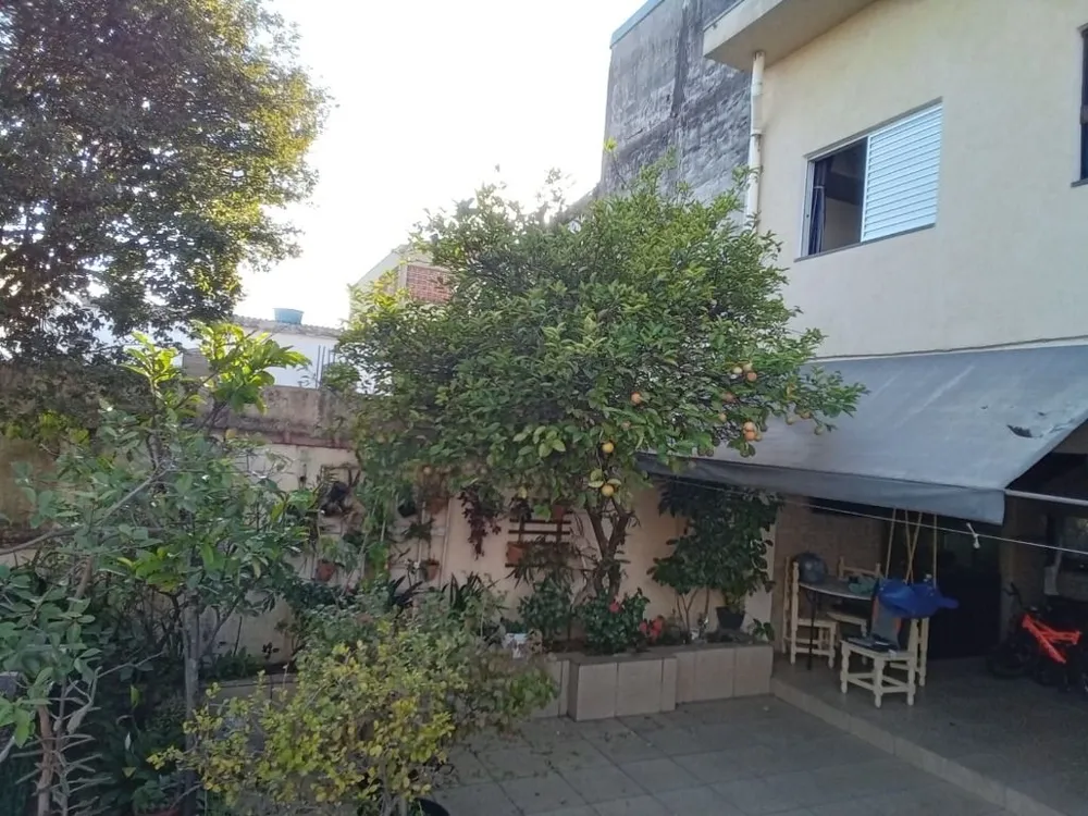 Casa, 3 quartos, 190 m² - Foto 1
