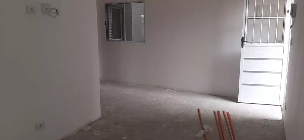 Apartamento à venda com 2 quartos, 44m² - Foto 3