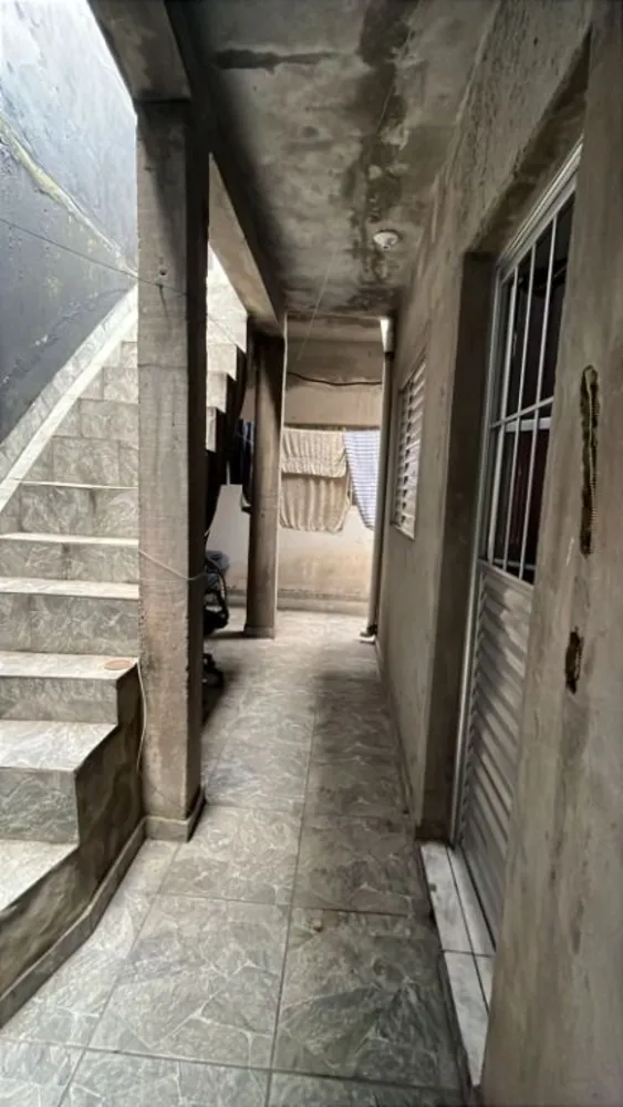 Casa, 6 quartos, 135 m² - Foto 6
