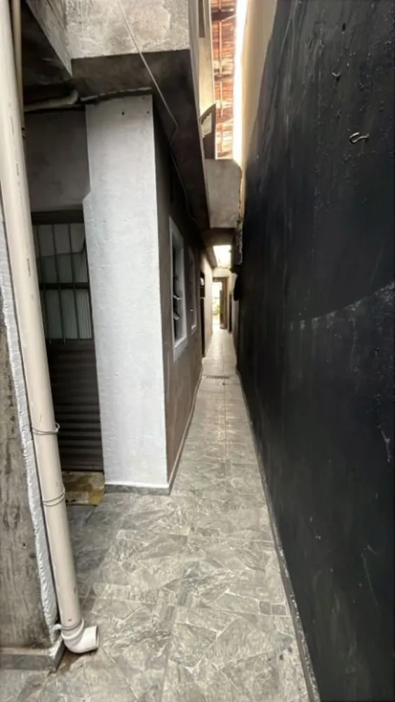 Casa, 6 quartos, 135 m² - Foto 7