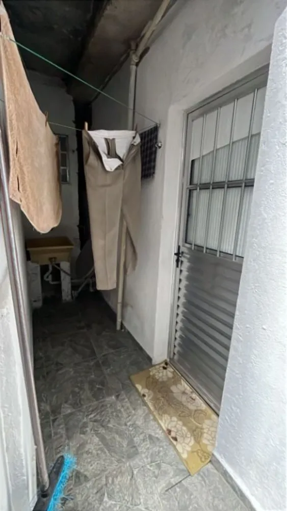 Casa, 6 quartos, 135 m² - Foto 4