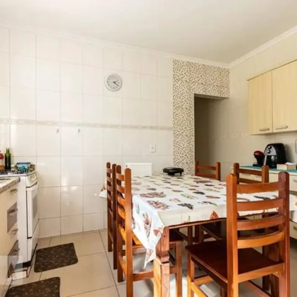 Casa, 3 quartos, 207 m² - Foto 2