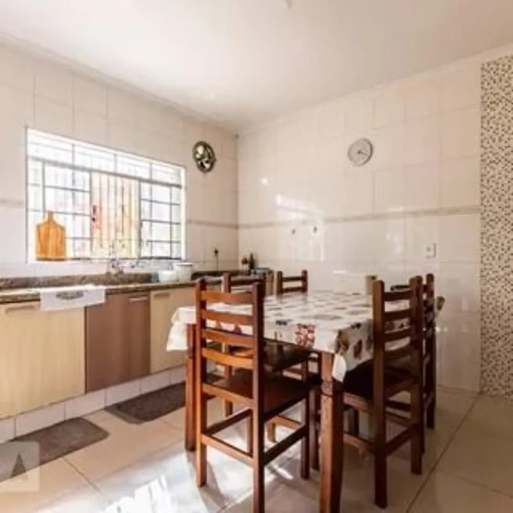 Casa, 3 quartos, 207 m² - Foto 3