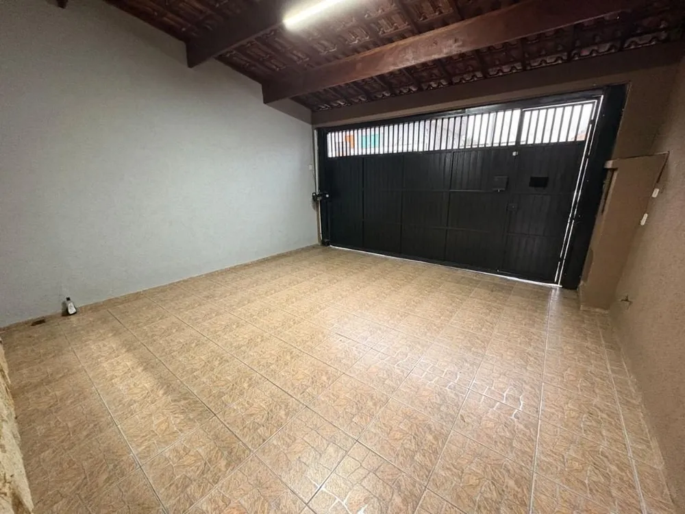 Casa, 3 quartos, 162 m² - Foto 2