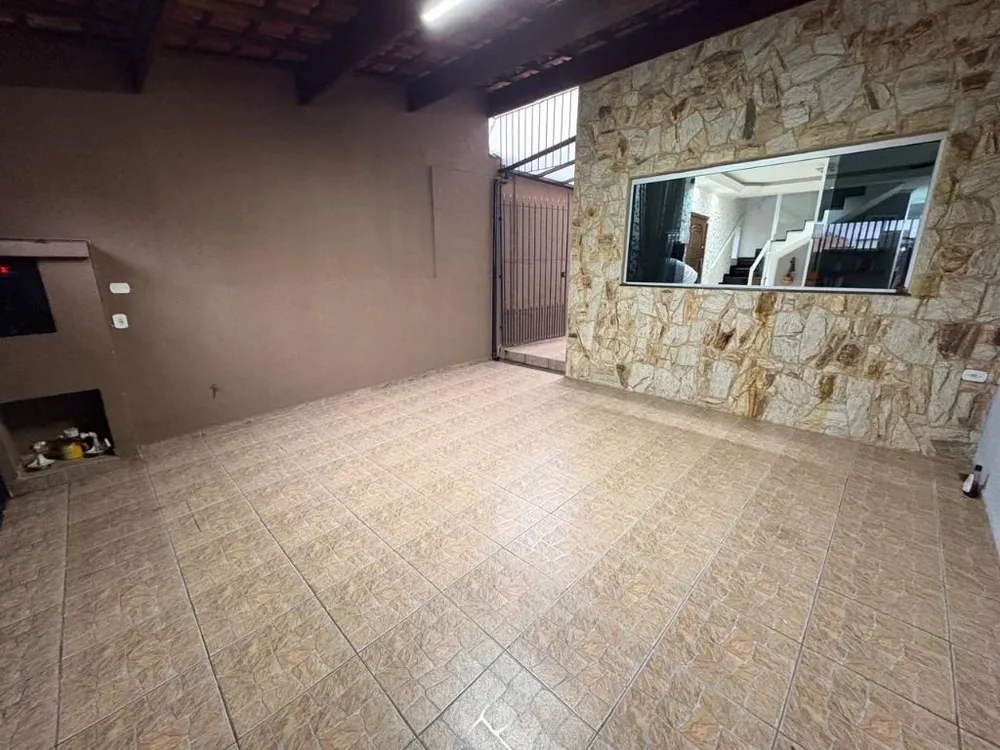 Casa, 3 quartos, 162 m² - Foto 3
