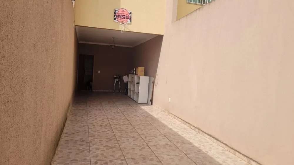 Casa, 3 quartos, 160 m² - Foto 1