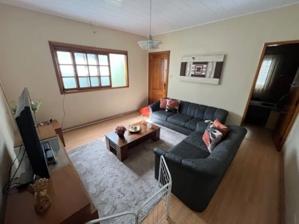 Casa, 4 quartos, 186 m² - Foto 1