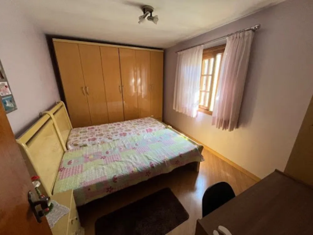 Casa, 4 quartos, 186 m² - Foto 4