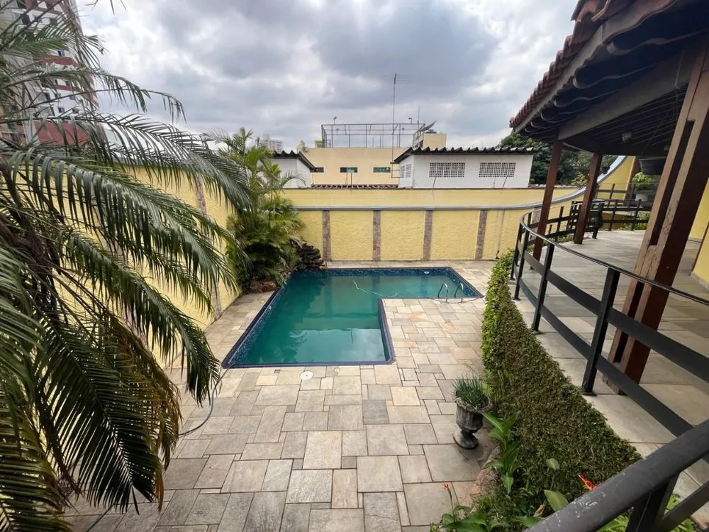 Casa, 3 quartos, 330 m² - Foto 1
