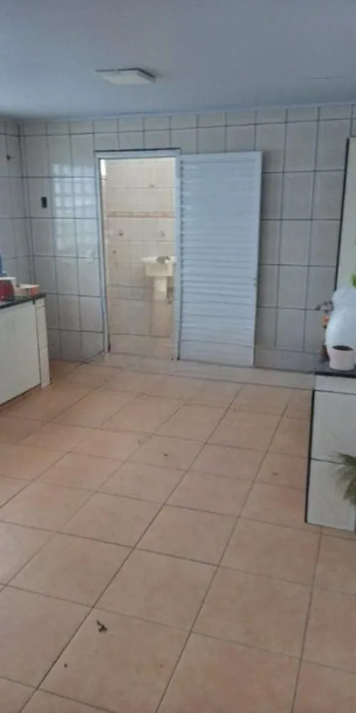 Casa, 1 quarto, 135 m² - Foto 1