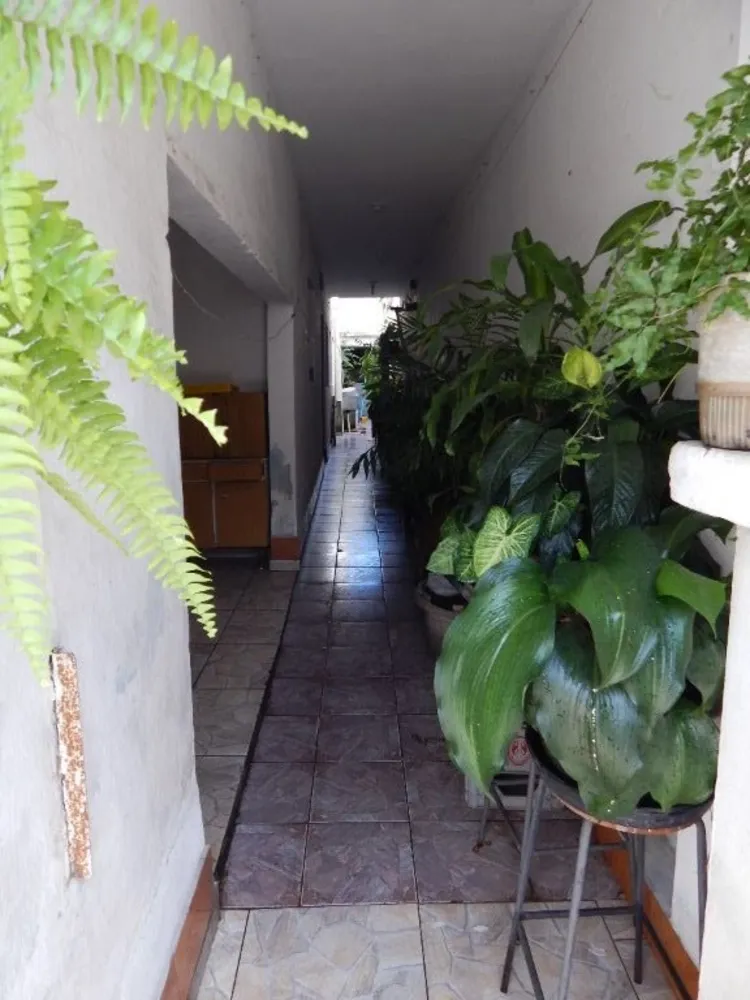 Casa, 5 quartos, 225 m² - Foto 2