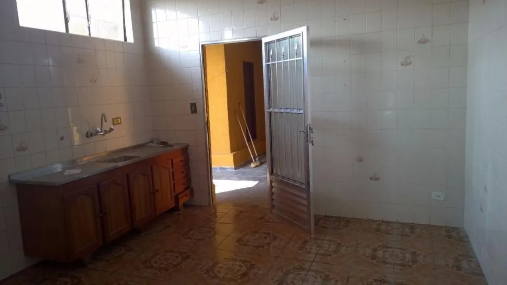 Casa, 3 quartos, 200 m² - Foto 8