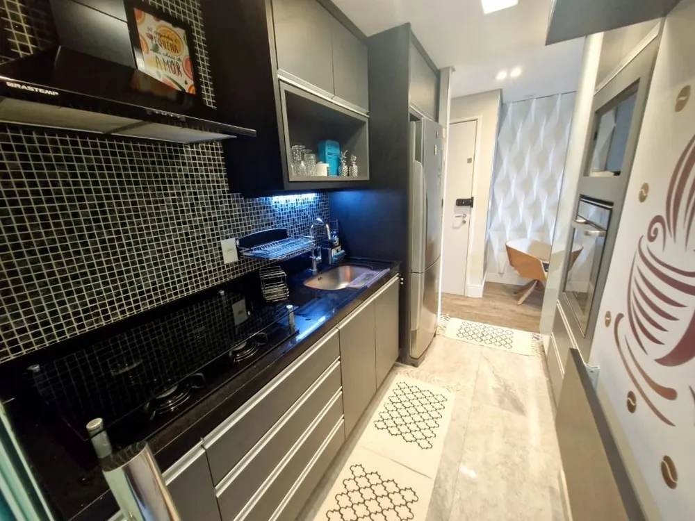 Apartamento, 3 quartos, 70 m² - Foto 2