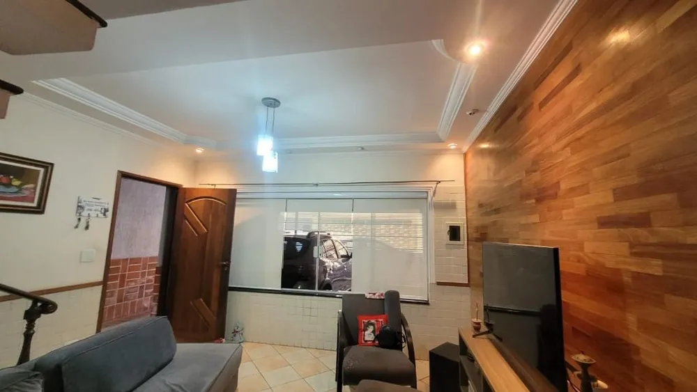 Casa, 2 quartos, 150 m² - Foto 1