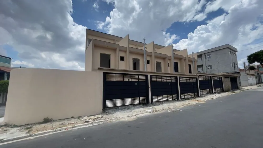 Sobrado, 3 quartos, 117 m² - Foto 1