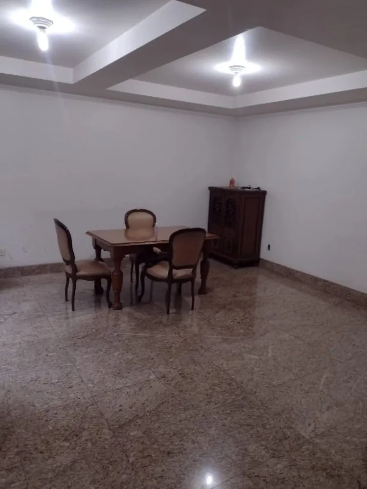 Casa, 3 quartos, 751 m² - Foto 1