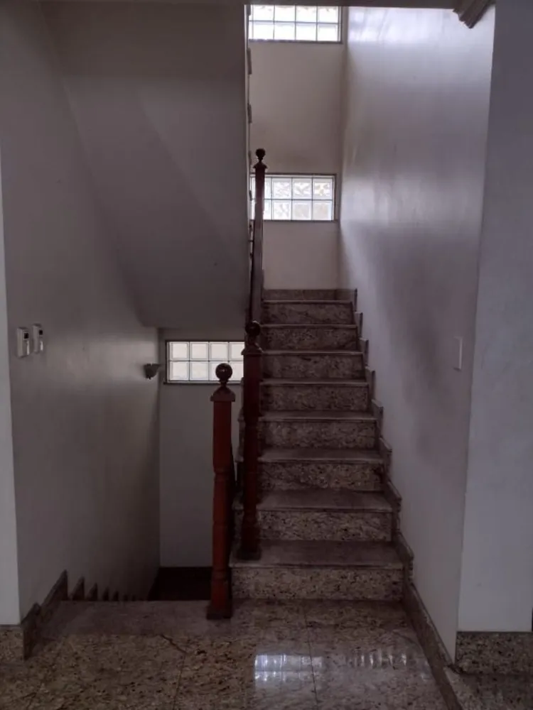 Casa, 3 quartos, 751 m² - Foto 2