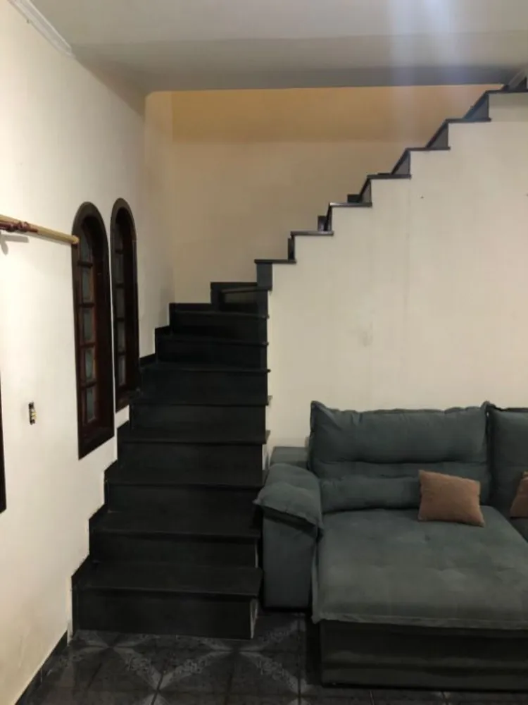 Casa, 3 quartos, 220 m² - Foto 2