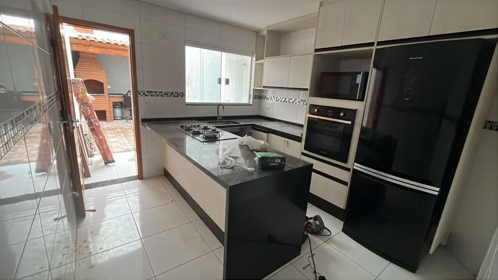 Casa, 3 quartos, 130 m² - Foto 1