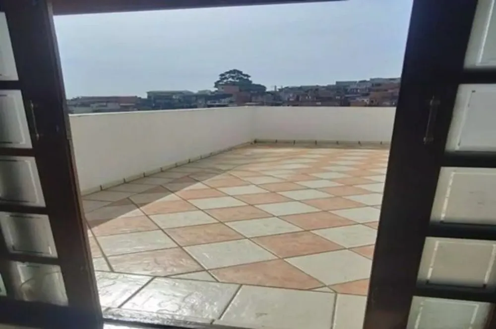 Sobrado, 3 quartos, 240 m² - Foto 2