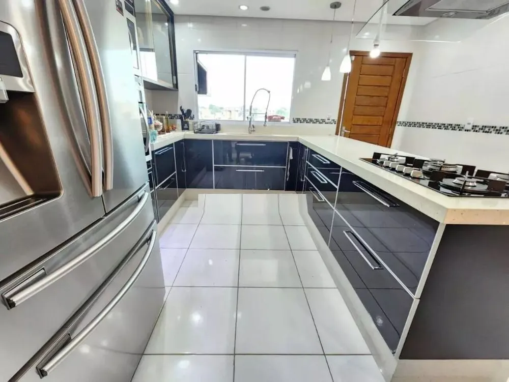 Sobrado, 3 quartos, 250 m² - Foto 12