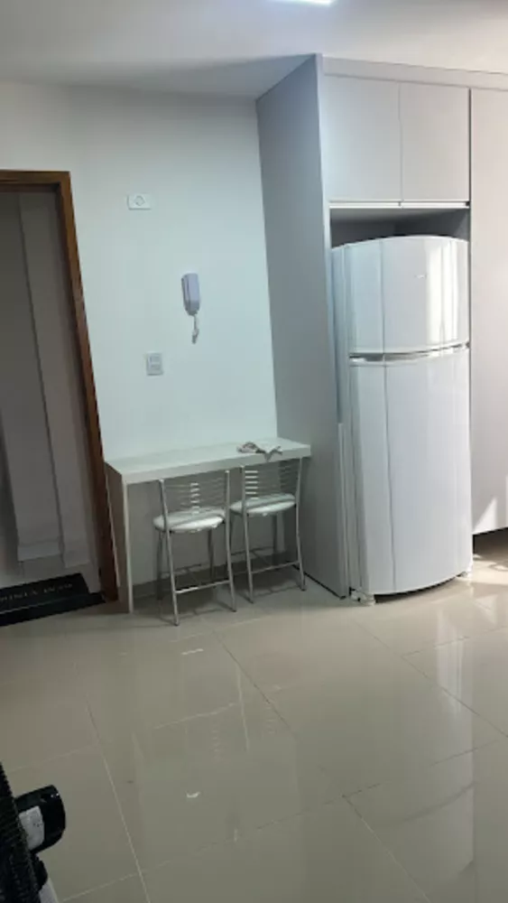 Apartamento à venda com 2 quartos, 42m² - Foto 3