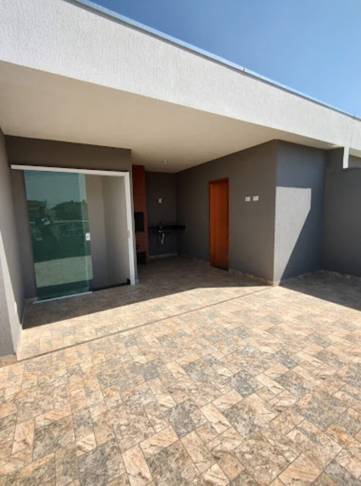Sobrado à venda com 2 quartos, 100m² - Foto 1
