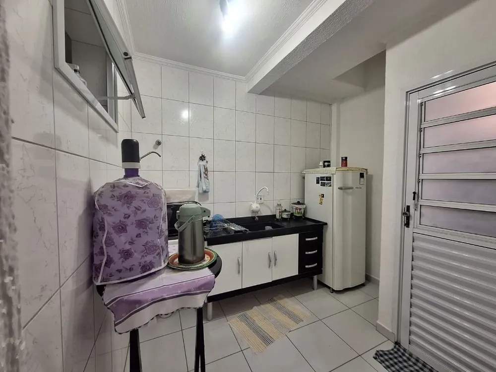 Casa, 5 quartos, 264 m² - Foto 2