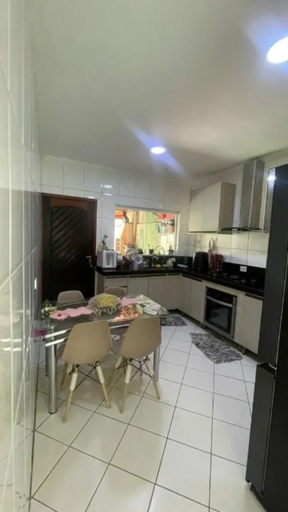 Casa, 3 quartos, 142 m² - Foto 3