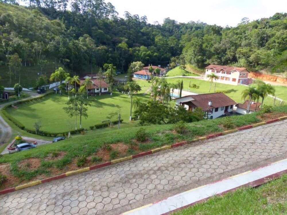 Flat/Apart Hotel à venda e aluguel com 100 quartos, 4100m² - Foto 2